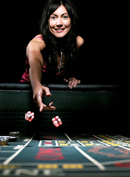 lentera4d mobile app interface showing slot games and live casino options